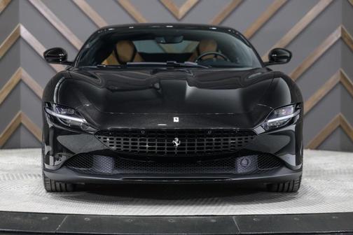 2021 Ferrari Roma Base