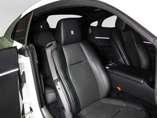 White 2019 Rolls-Royce Wraith