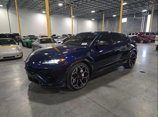 2024 Lamborghini Urus Performante