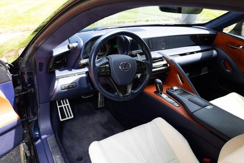 Mica 2018 Lexus LC 500h Base