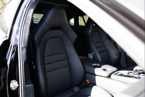 2021 Porsche Panamera Turbo S