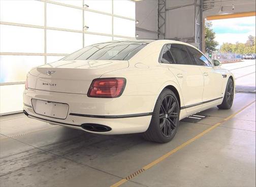 2021 Bentley Flying Spur V8