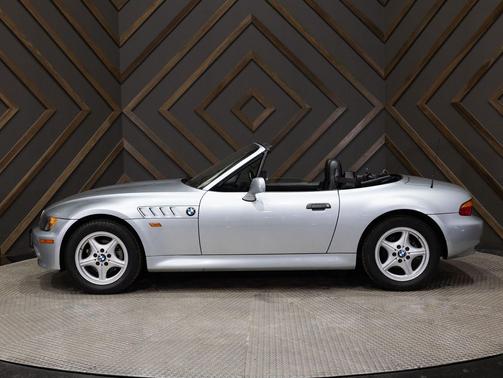 Arctic Silver Metallic 1997 BMW Z3 1.9 Roadster