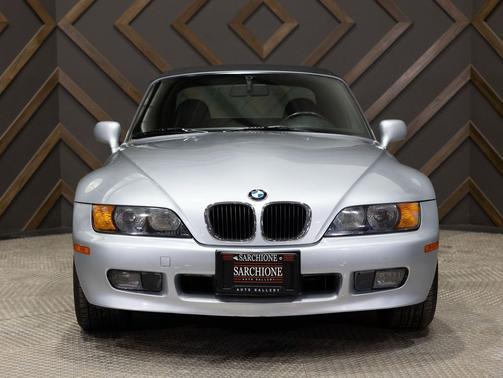 Arctic Silver Metallic 1997 BMW Z3 1.9 Roadster