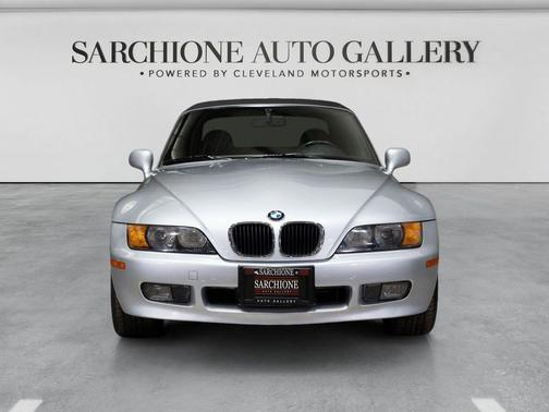 Arctic Silver Metallic 1997 BMW Z3 1.9 Roadster