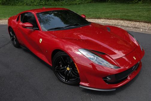 2020 Ferrari 812 Superfast Base