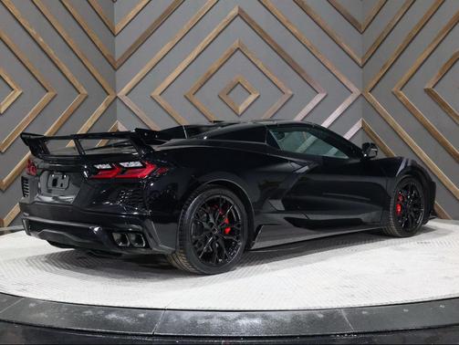 2023 Chevrolet Corvette Stingray w/3LT