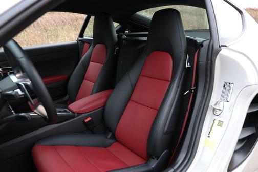 2025 Porsche 718 Cayman 