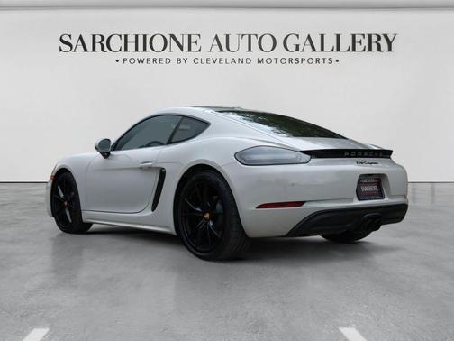 2025 Porsche 718 Cayman 