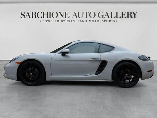 2025 Porsche 718 Cayman 
