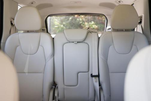 2025 Volvo XC90 B6 Plus 7-Seater