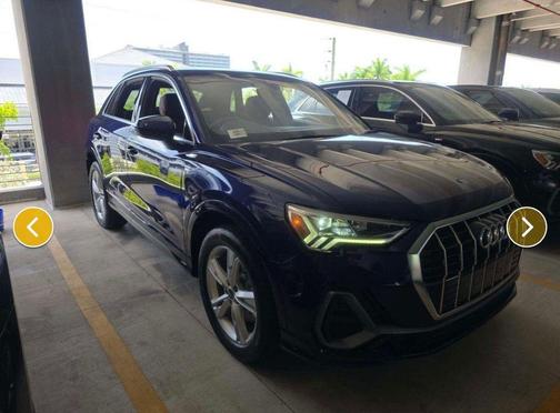 Navarra Blue Metallic 2023 Audi Q3 45 S line Premium Plus