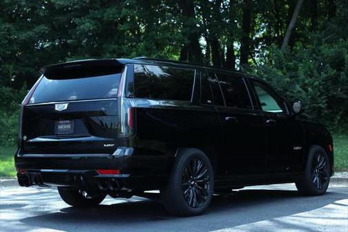 2024 Cadillac Escalade ESV V-Series