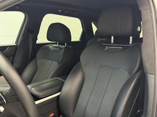 2020 Bentley Bentayga V8