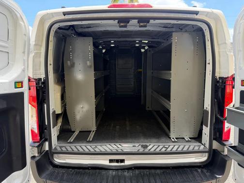 Oxford White 2023 Ford Transit-250 Base