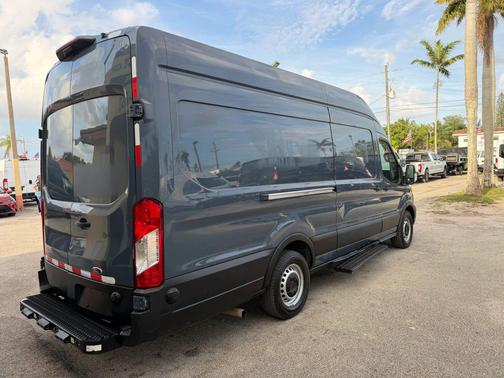 2020 Ford Transit-250 Base