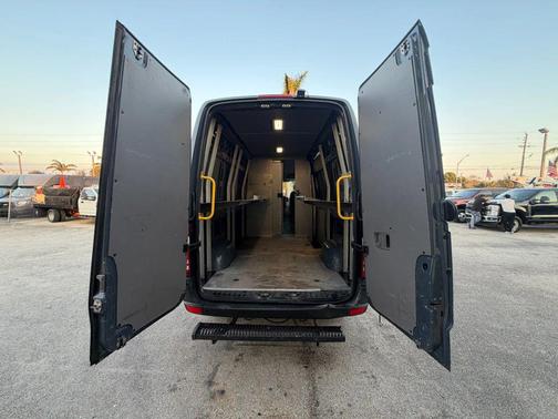 2018 Mercedes-Benz Sprinter 2500 High Roof w/144  WB Van 3D