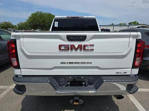 Summit White 2022 GMC Sierra 2500 SLE