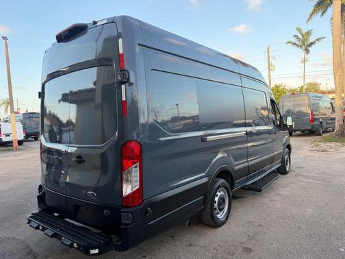 2020 Ford Transit-250 Base