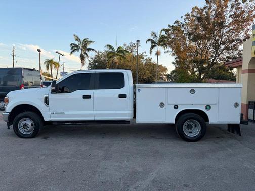 2022 Ford F-350 XL