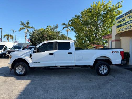Oxford White 2018 Ford F-250 XL