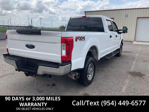 Oxford White 2018 Ford F-250 XL
