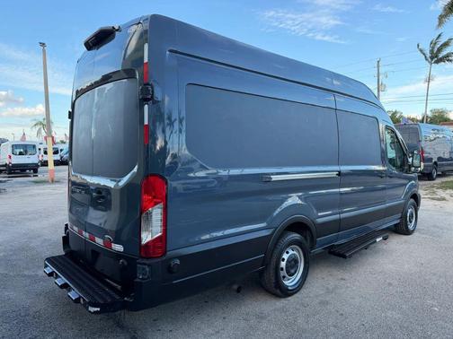 2020 Ford Transit-250 Base