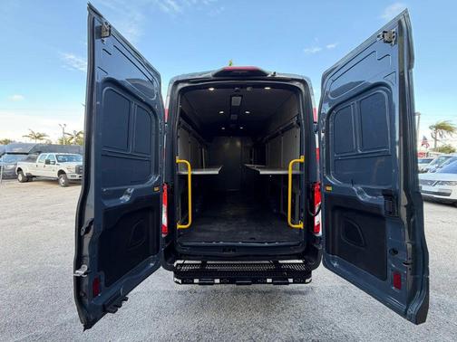 2020 Ford Transit-250 Base