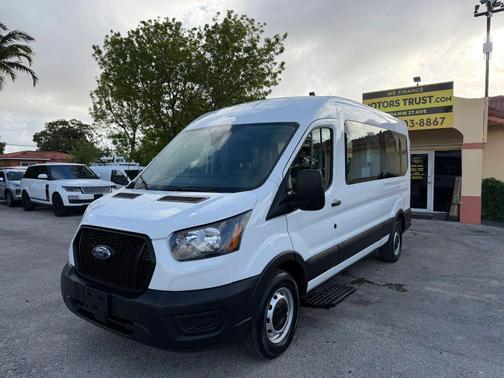 2022 Ford Transit-150 Base