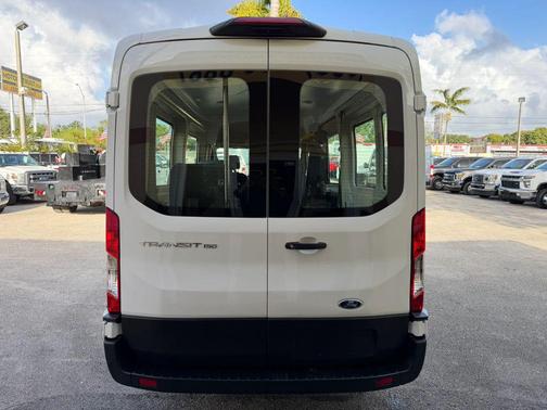 2022 Ford Transit-150 Base