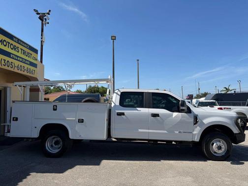 Oxford White 2018 Ford F-350 XL