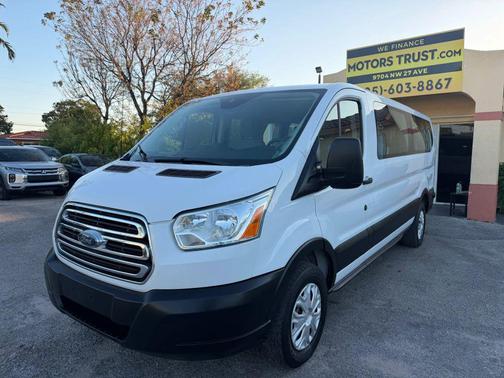 Oxford White 2019 Ford Transit-350 XLT
