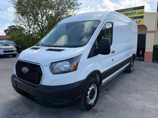 2025 Ford Transit-250 Base