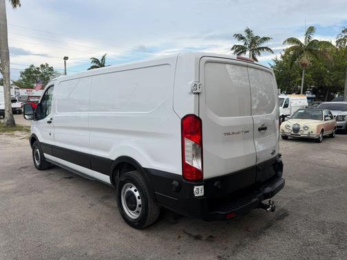 Oxford White 2019 Ford Transit-250 Base