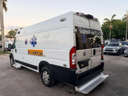 Bright White Clearcoat 2022 RAM ProMaster 3500 High Roof
