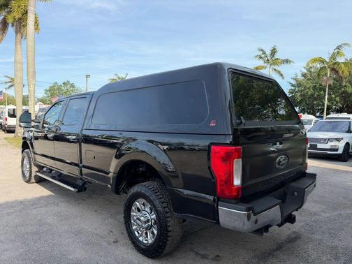 Agate Black Metallic 2019 Ford F-350 XLT