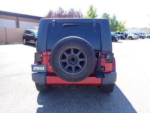 2011 Jeep Wrangler Unlimited Sahara