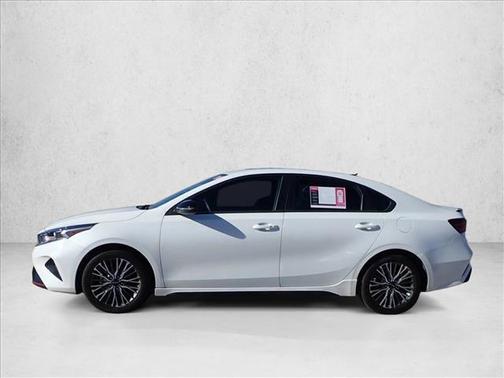 Snow White Pearl 2024 Kia Forte GT-Line