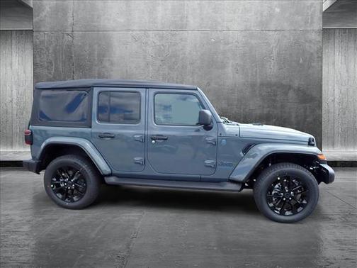 2025 Jeep Wrangler 4xe Sahara