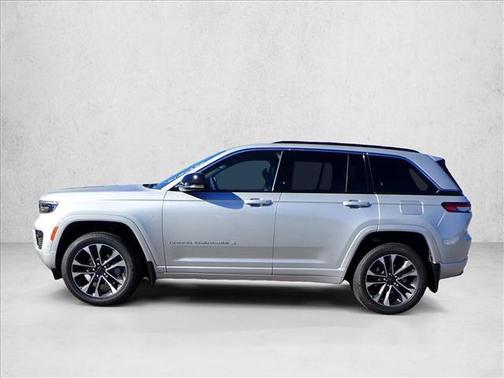 2025 Jeep Grand Cherokee Overland