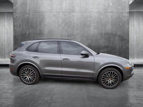 2019 Porsche Cayenne Base