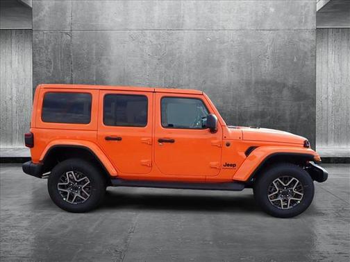 2025 Jeep Wrangler 4-Door Sahara 4x4