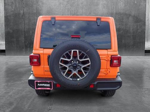 2025 Jeep Wrangler 4-Door Sahara 4x4
