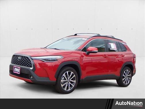 2022 Toyota Corolla Cross XLE