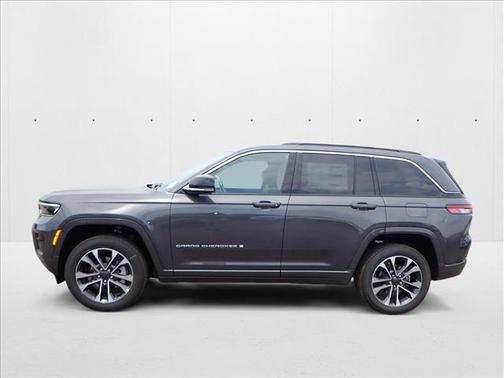 2025 Jeep Grand Cherokee Overland