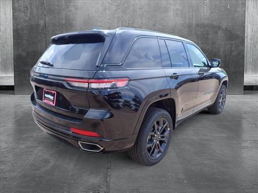 2025 Jeep Grand Cherokee 4xe Anniversary Edition