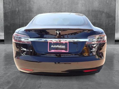 2018 Tesla Model S 75D