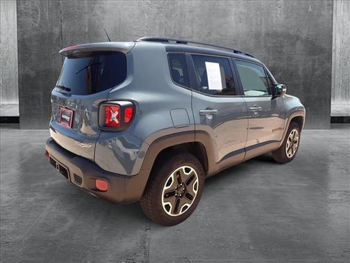 2017 Jeep Renegade Trailhawk