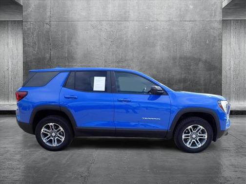 2025 GMC Terrain AWD Elevation