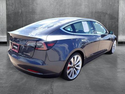 2018 Tesla Model 3 Long Range